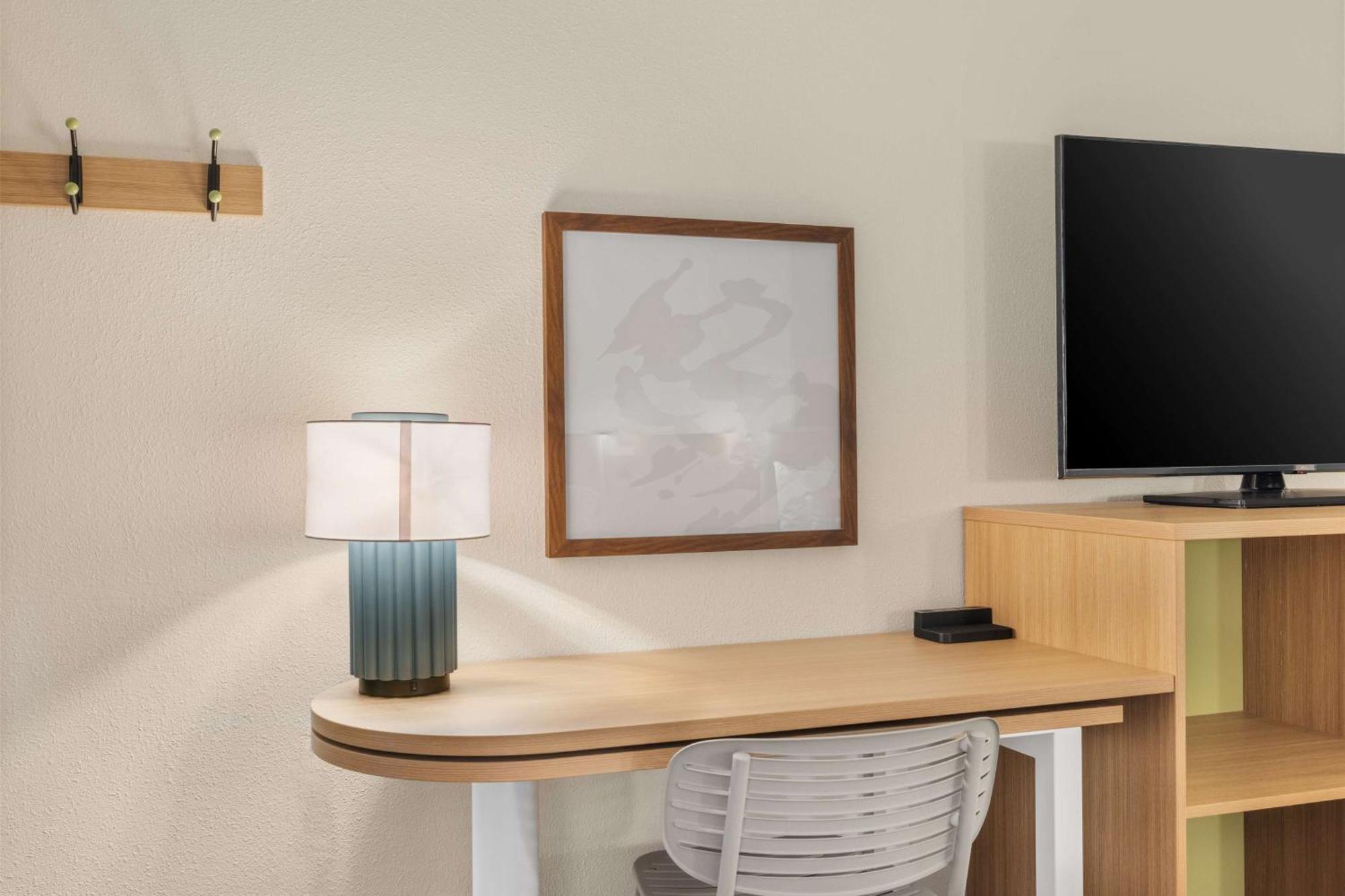 Spark By Hilton Colorado Springs I 25 Central Экстерьер фото