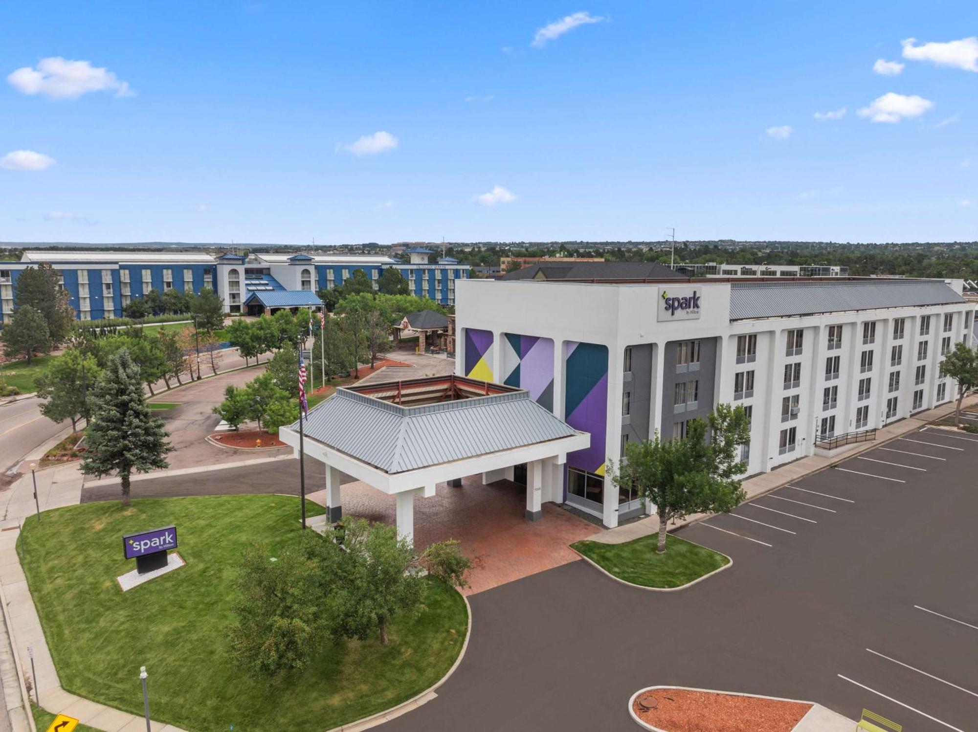 Spark By Hilton Colorado Springs I 25 Central Экстерьер фото