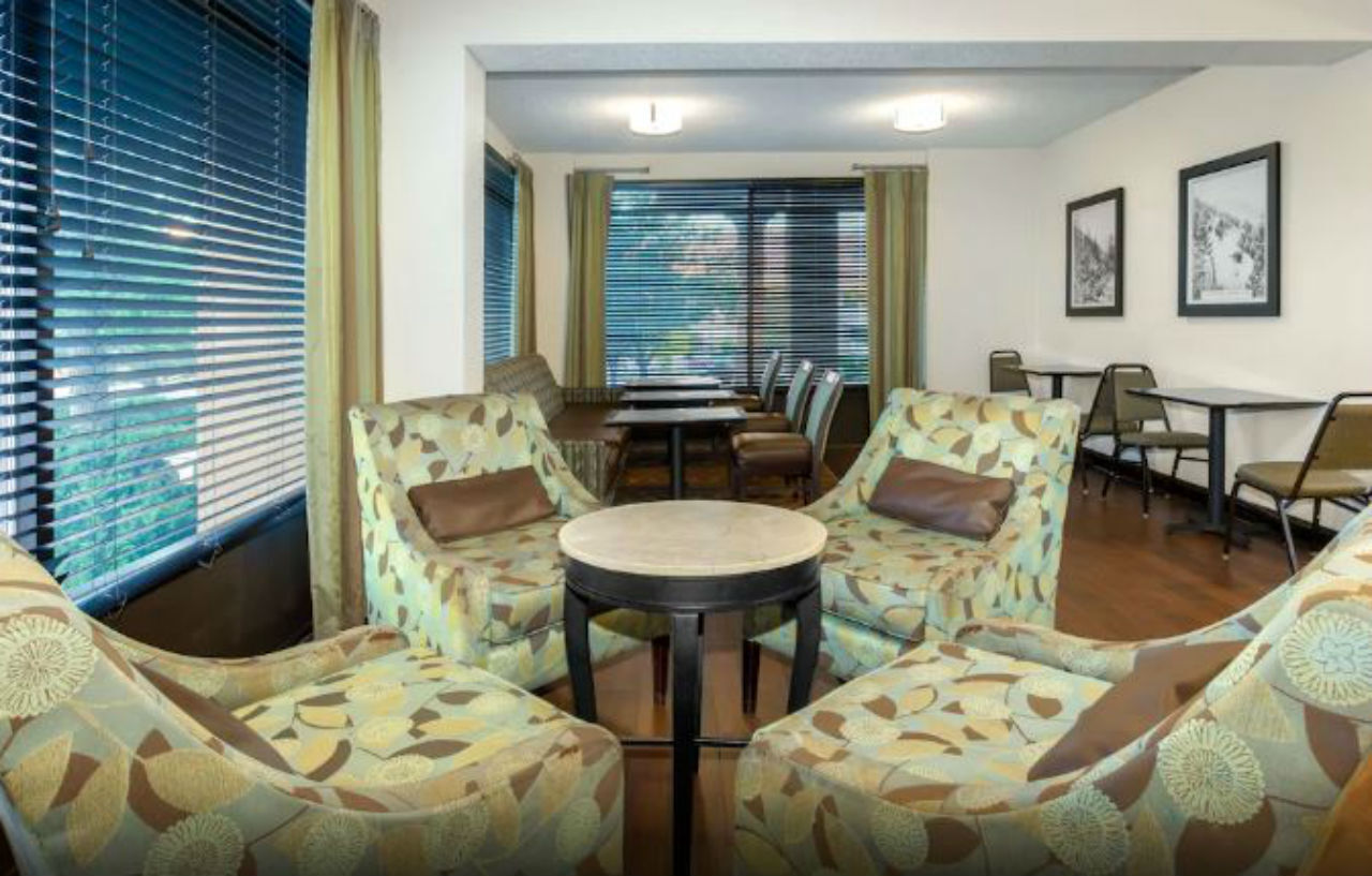 Spark By Hilton Colorado Springs I 25 Central Экстерьер фото